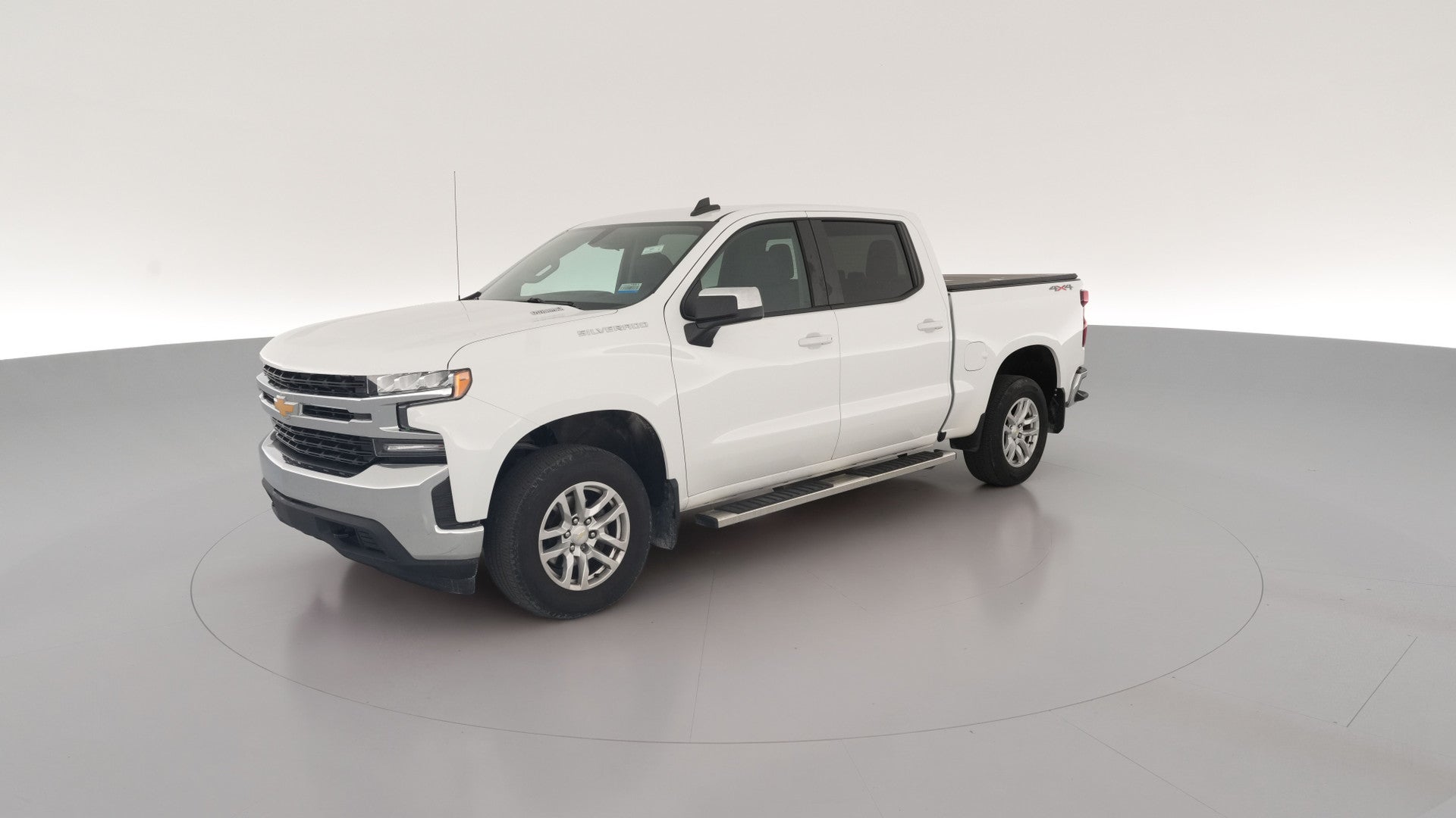 2021 Chevrolet Silverado 1500 Crew Cab vehicle photo