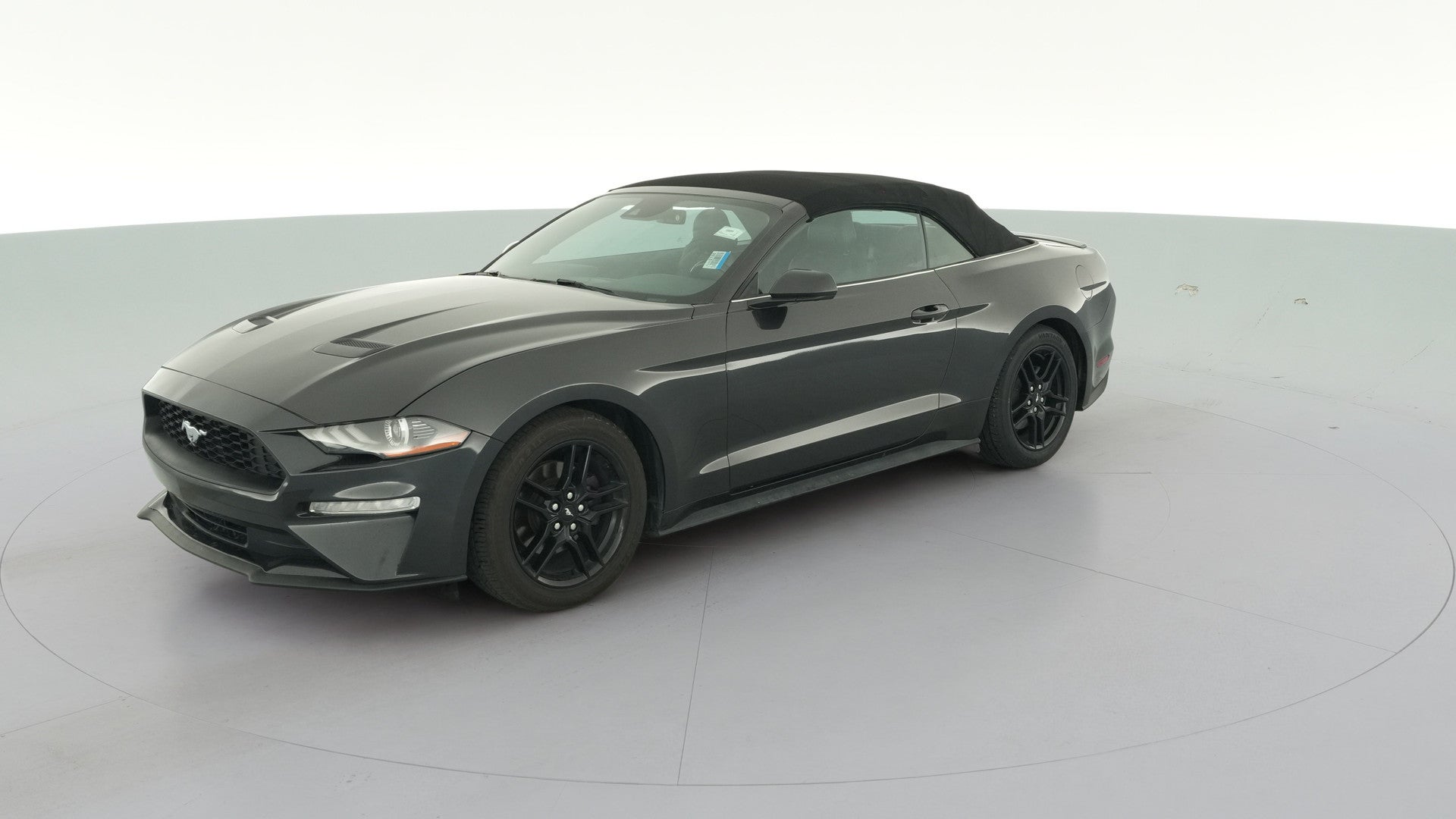 2022 Ford Mustang vehicle photo