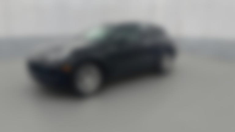 2018 Porsche Macan vehicle photo