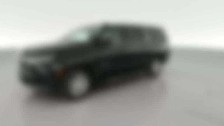2025 Chevrolet Suburban vehicle photo