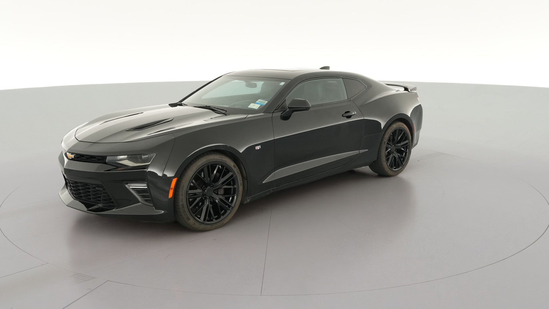 2016 Chevrolet Camaro vehicle photo
