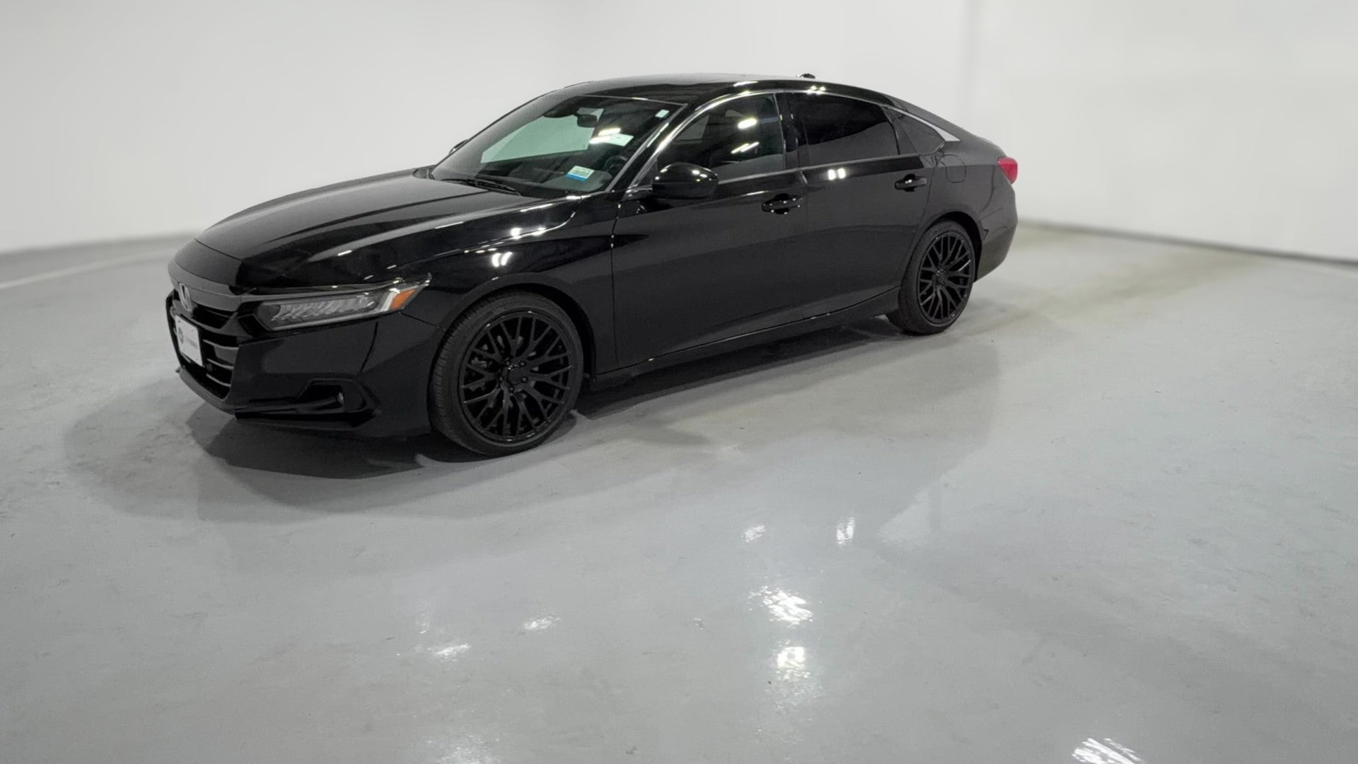 2021 Honda Accord vehicle photo