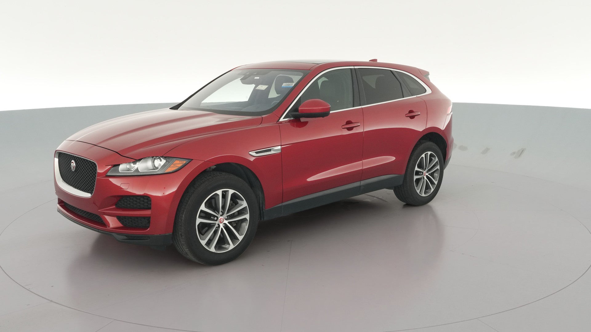 2019 Jaguar F-PACE vehicle photo