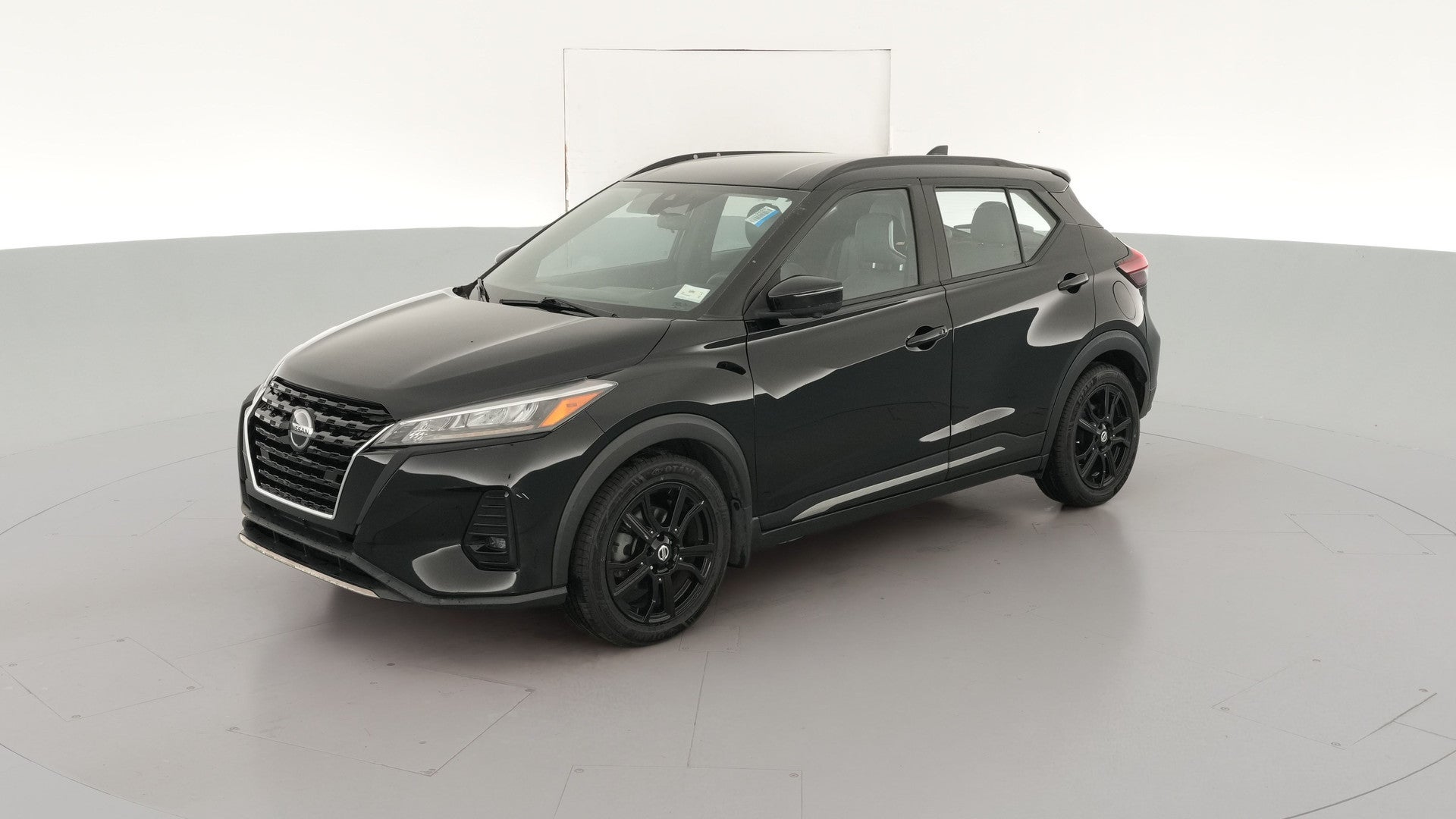 2021 Nissan Kicks vehicle photo