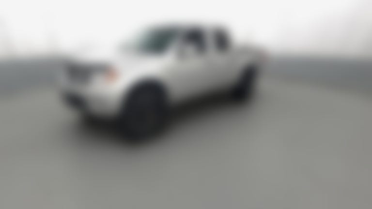 2019 Nissan Frontier Crew Cab vehicle photo