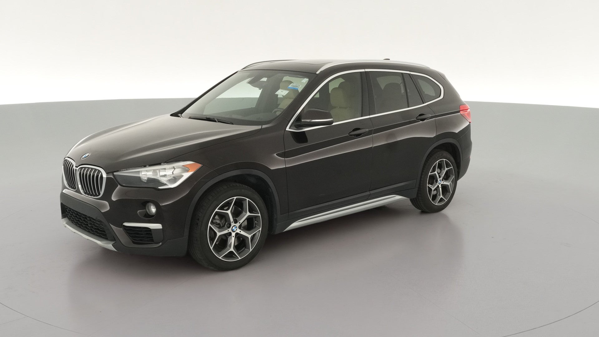 2018 BMW X1 vehicle photo