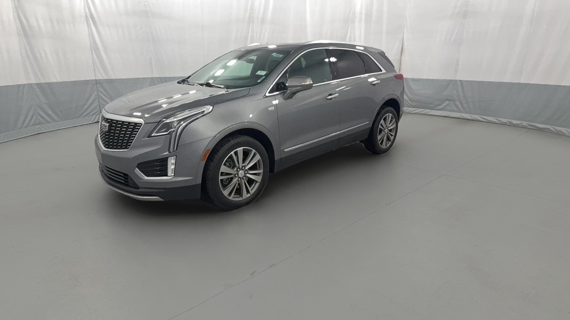 2021 Cadillac XT5 vehicle photo