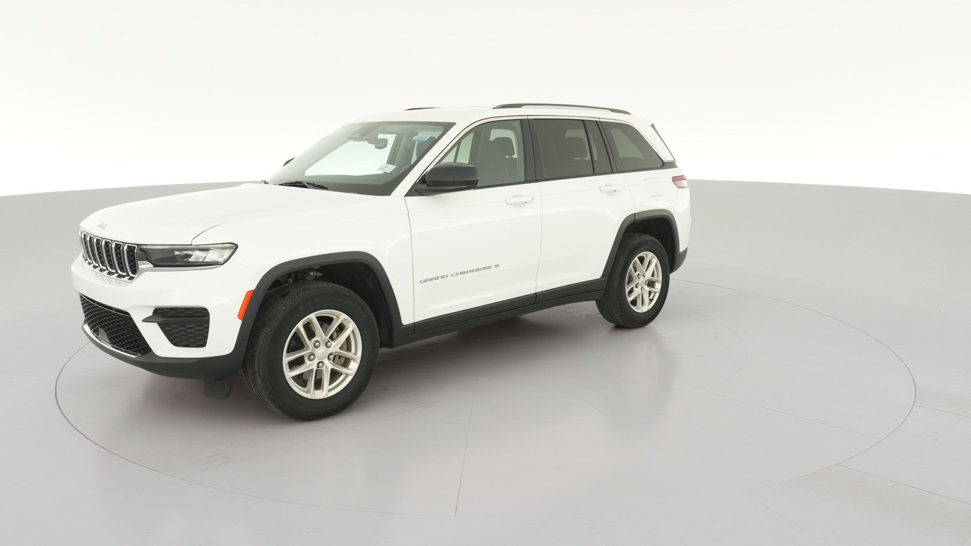 2023 Jeep Grand Cherokee vehicle photo
