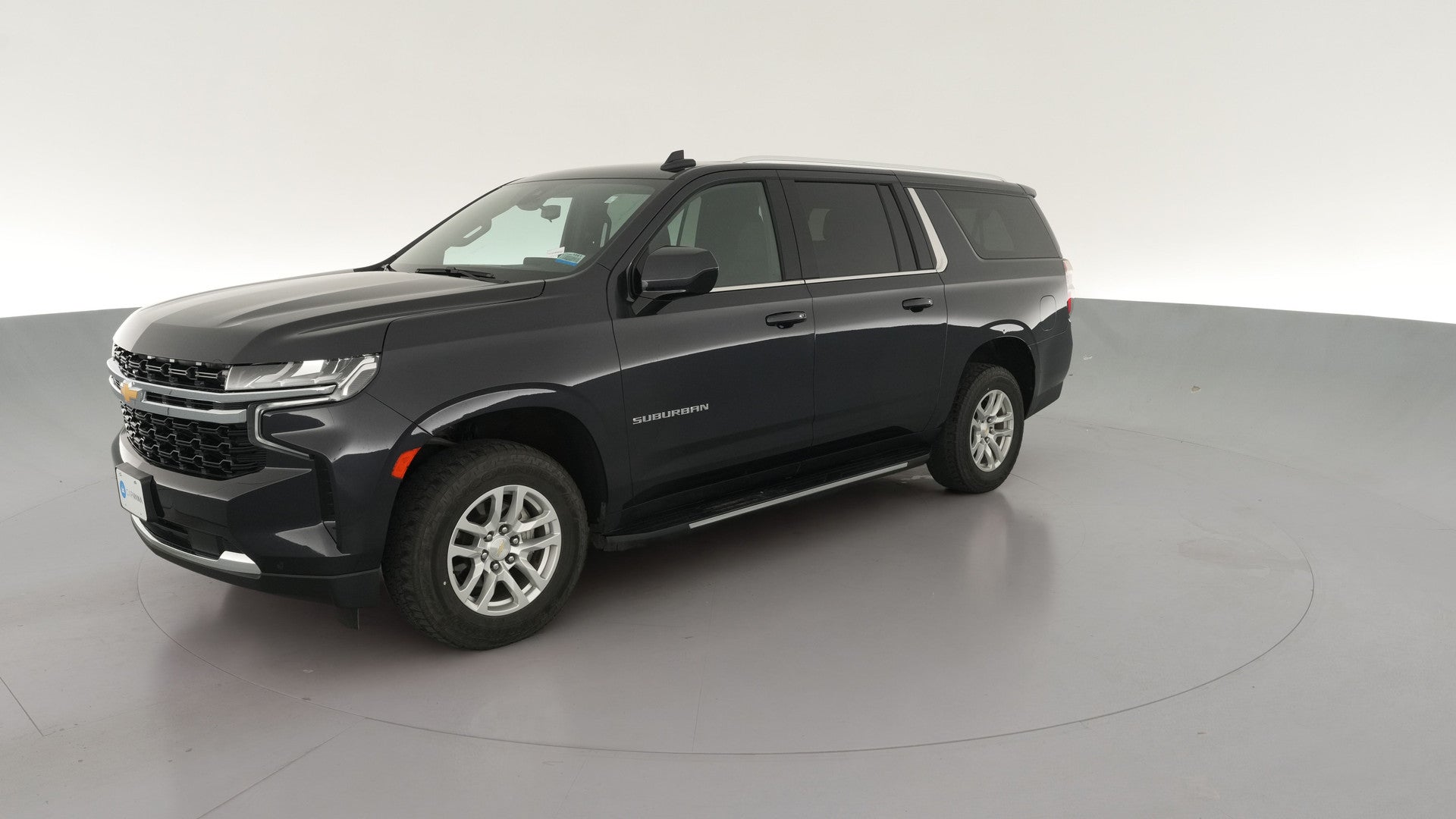 2022 Chevrolet Suburban vehicle photo