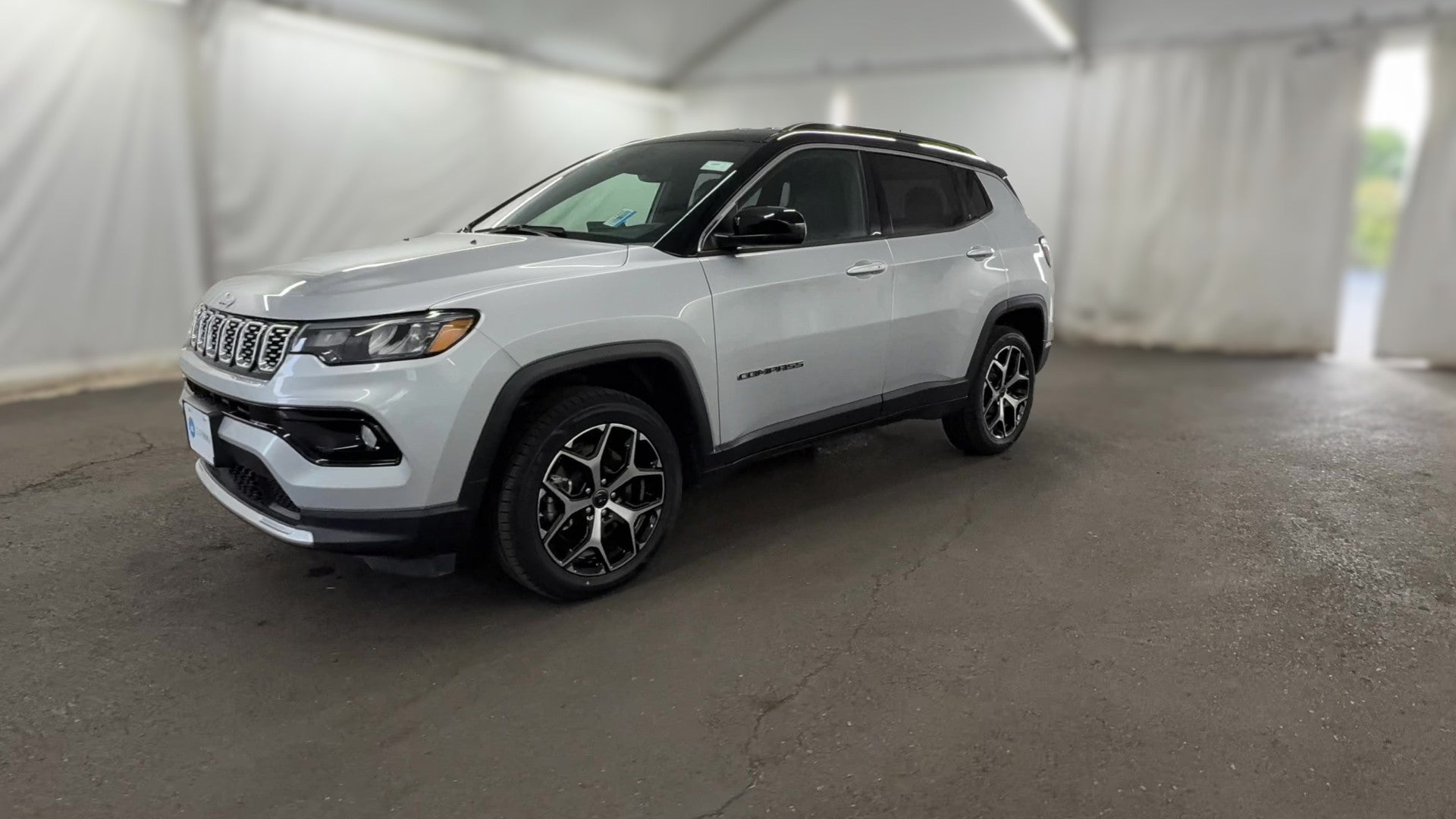 2025 Jeep Compass vehicle photo