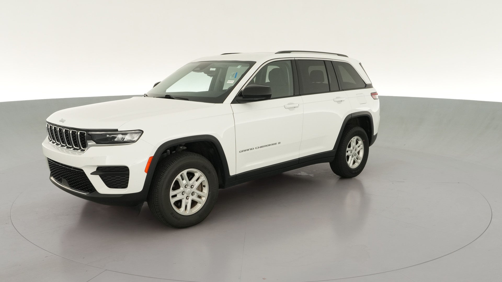 2023 Jeep Grand Cherokee vehicle photo