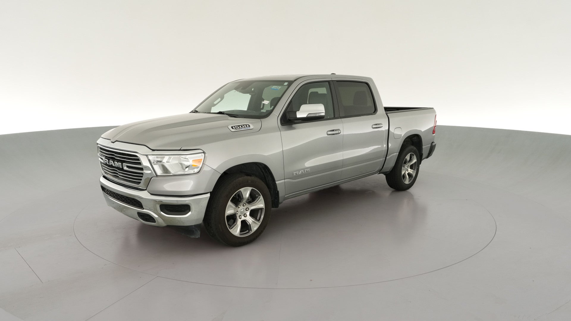 2024 Ram 1500 Crew Cab vehicle photo