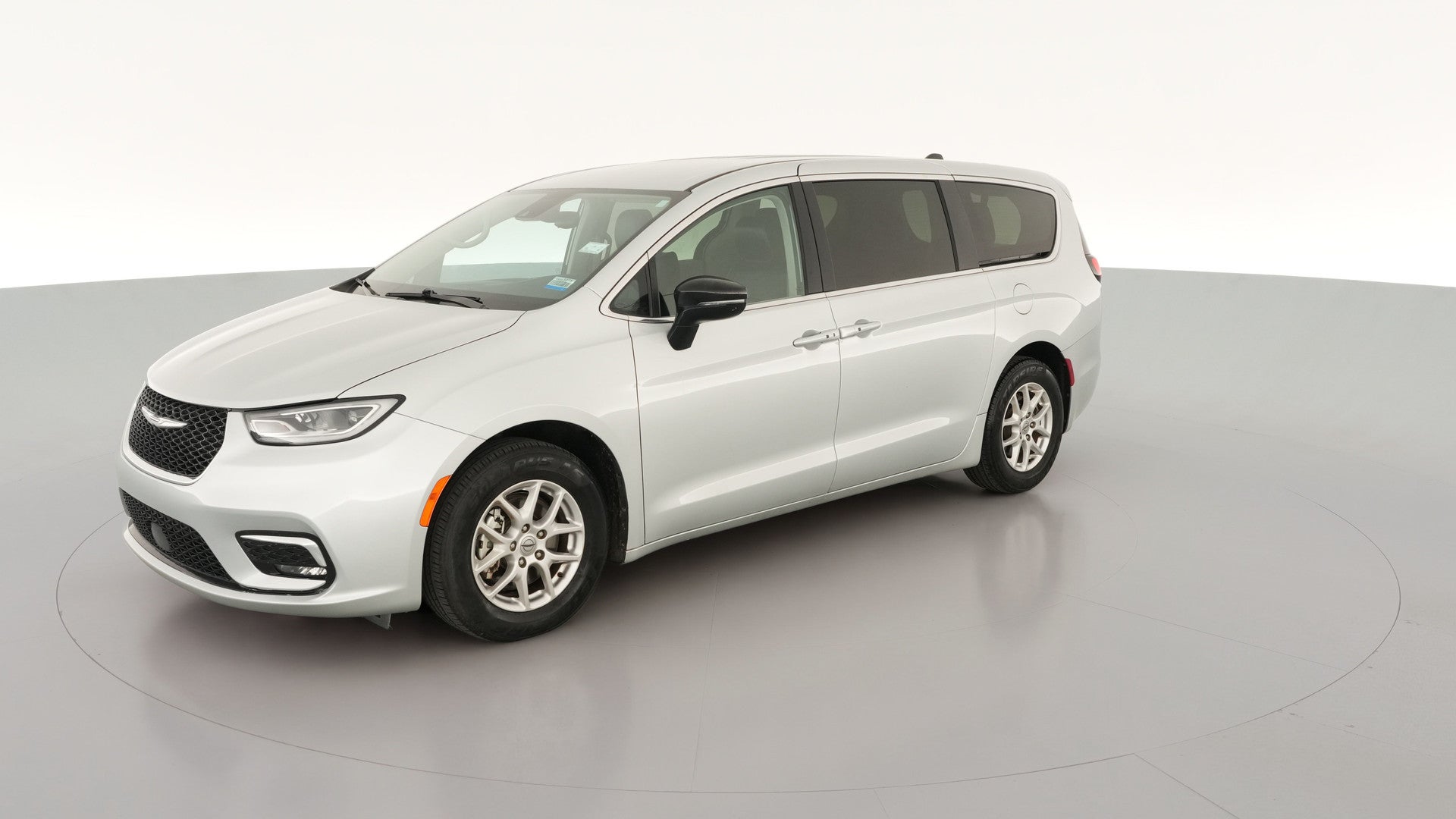 2024 Chrysler Pacifica vehicle photo