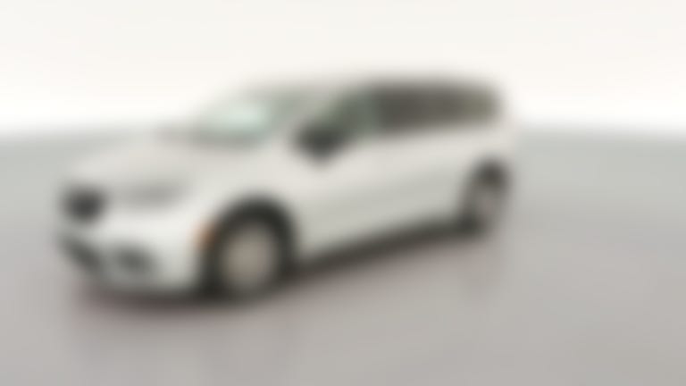 2024 Chrysler Pacifica vehicle photo