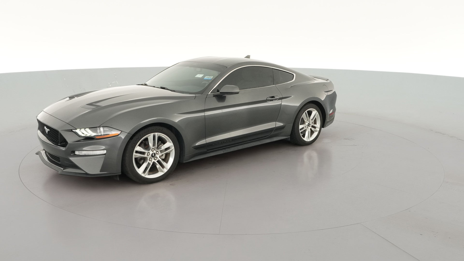 2020 Ford Mustang vehicle photo