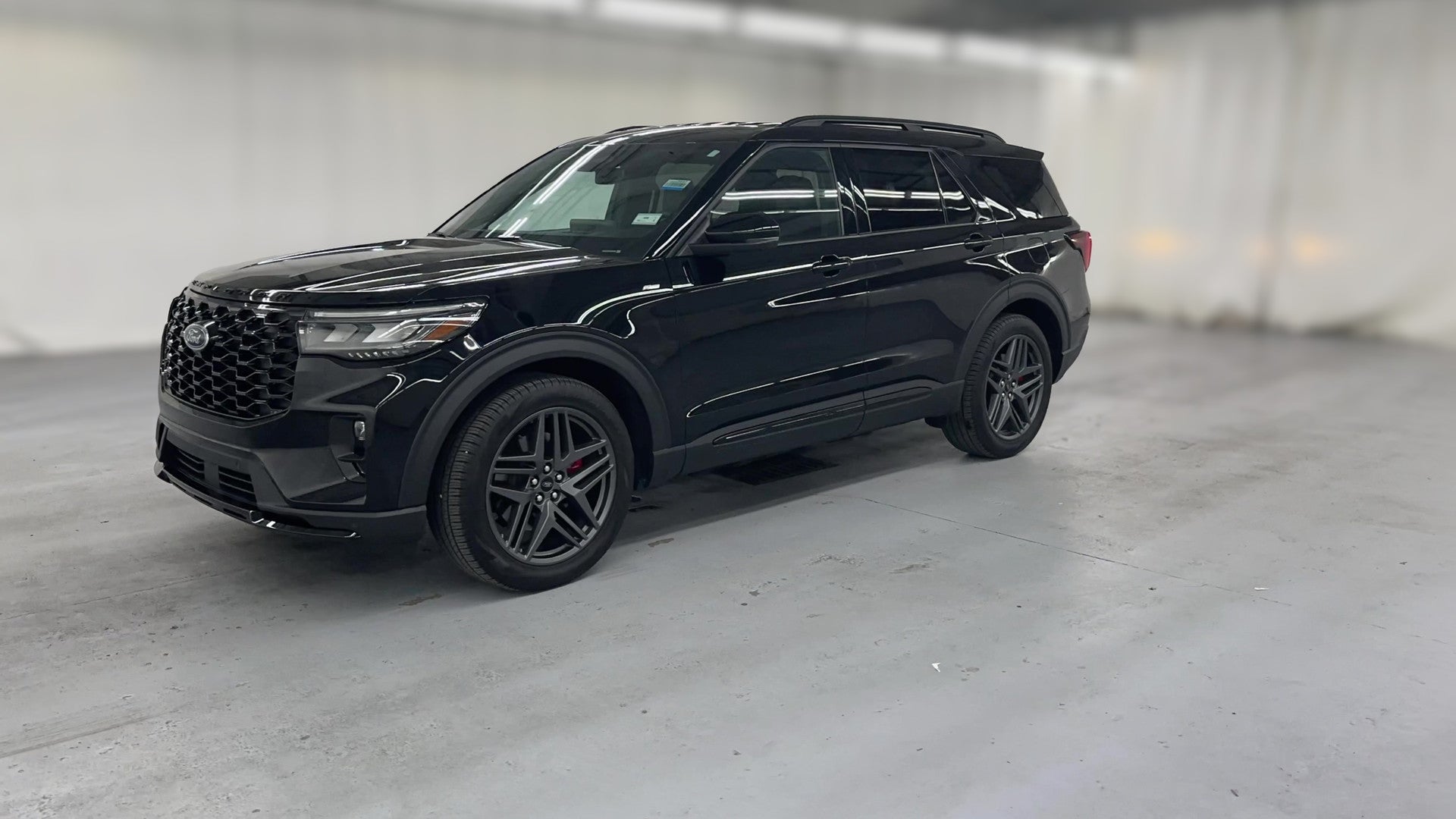 2025 Ford Explorer vehicle photo
