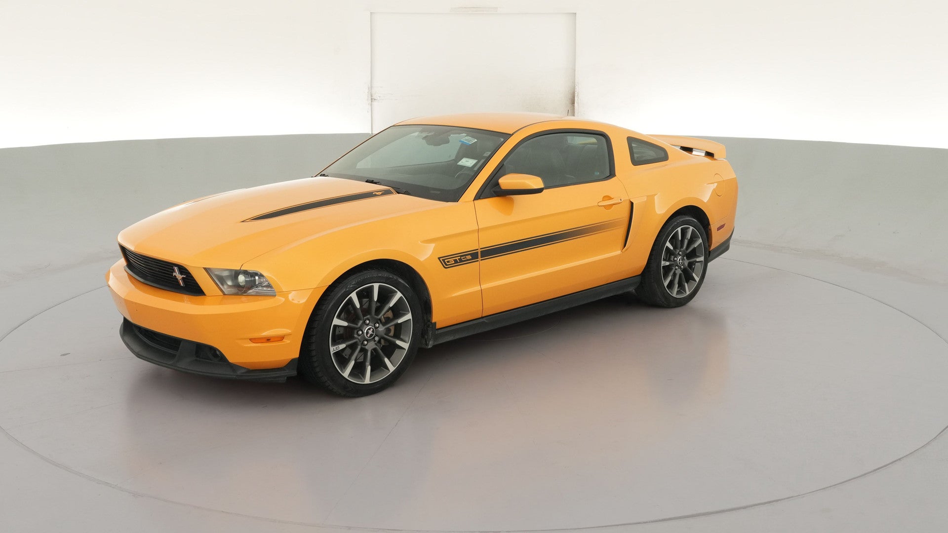 2012 Ford Mustang vehicle photo