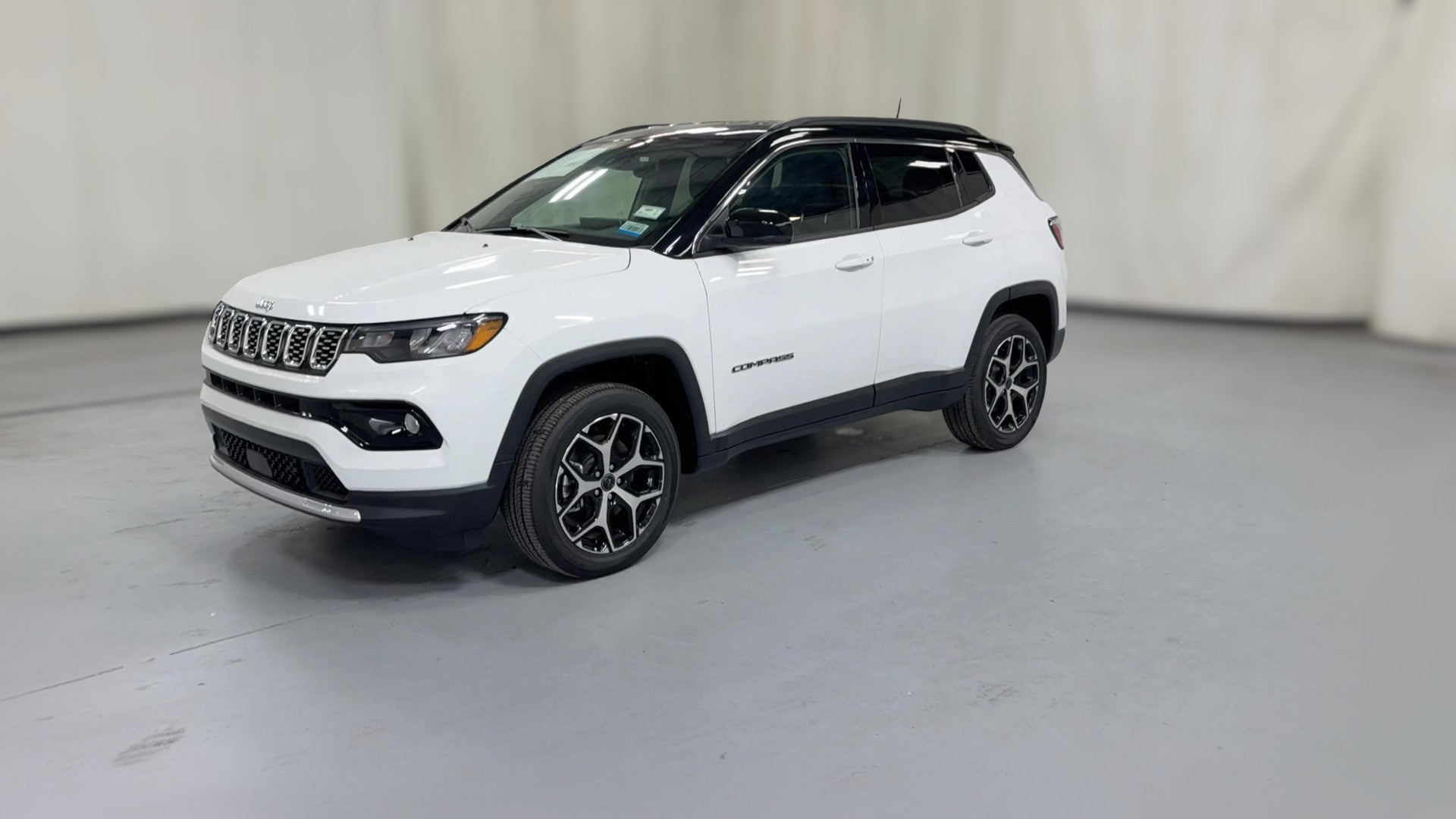 2026 Jeep Compass vehicle photo