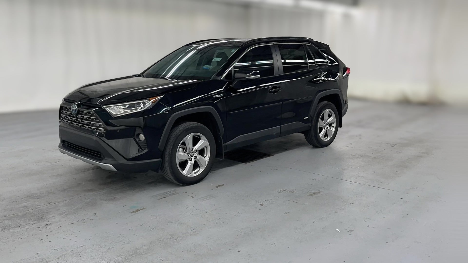 2021 Toyota RAV4 Hybrid vehicle photo