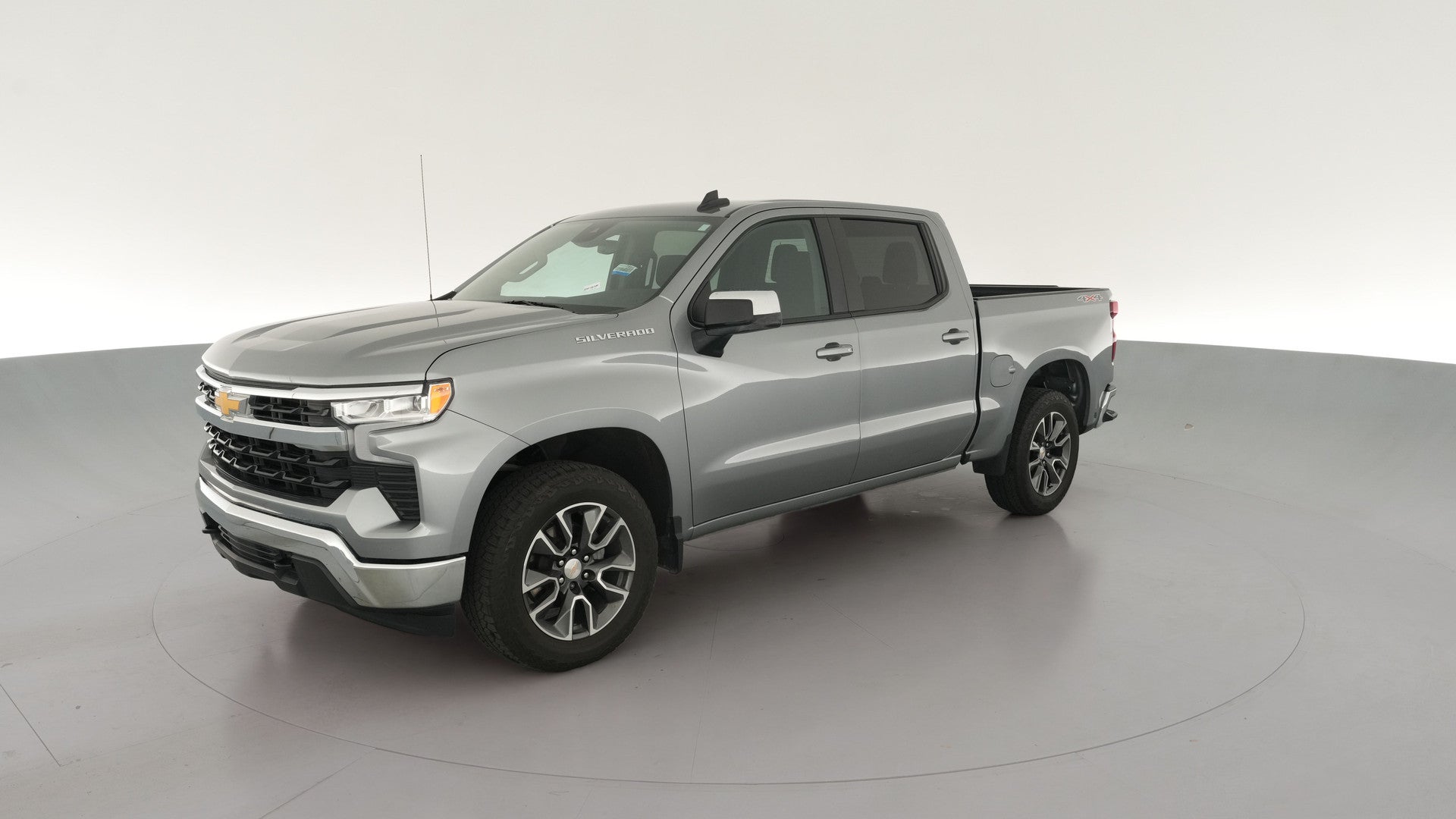 2024 Chevrolet Silverado 1500 Crew Cab vehicle photo