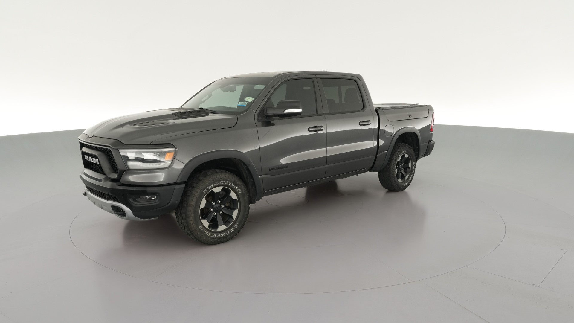 2019 Ram 1500 Crew Cab vehicle photo