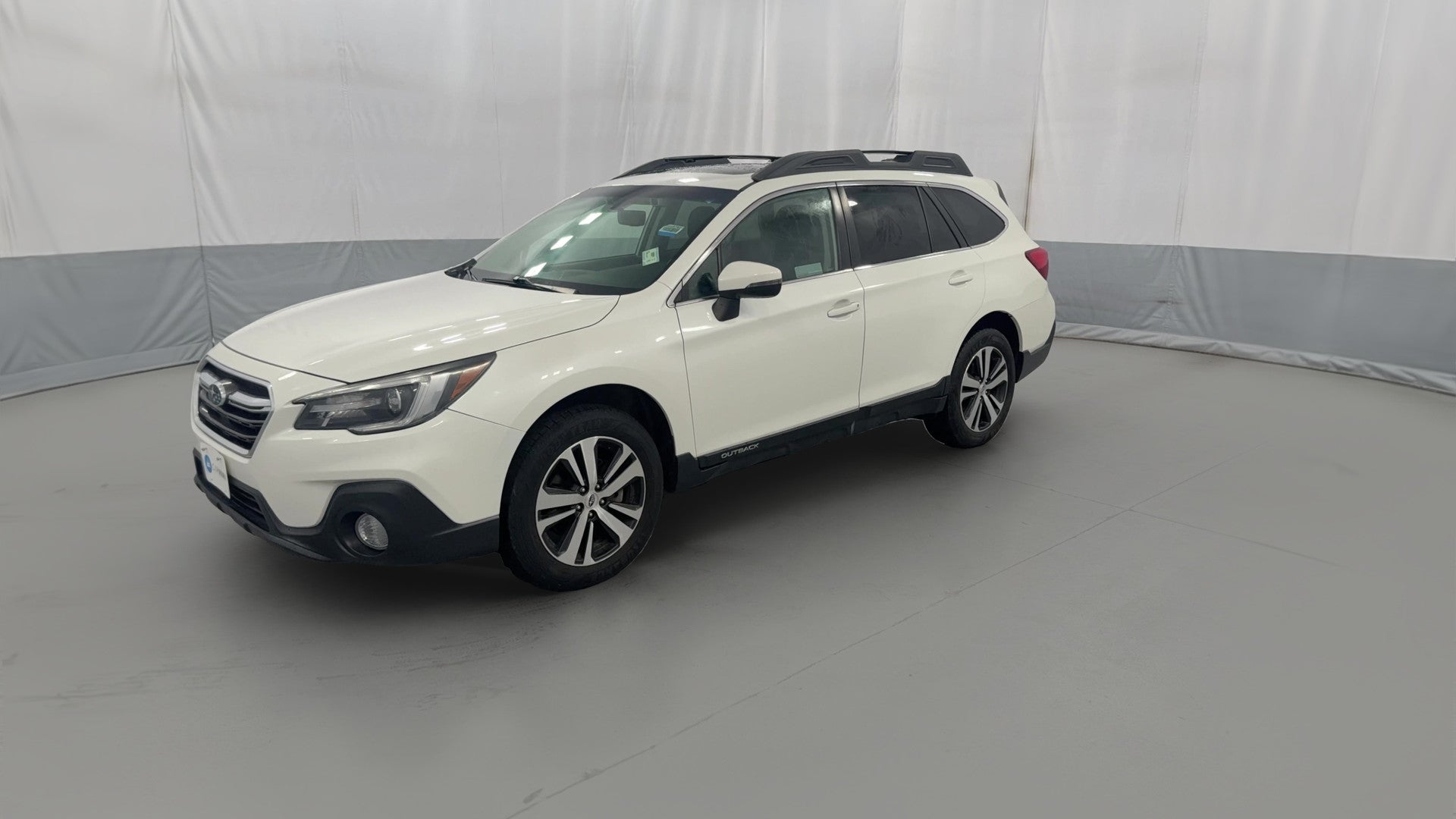2019 Subaru Outback vehicle photo