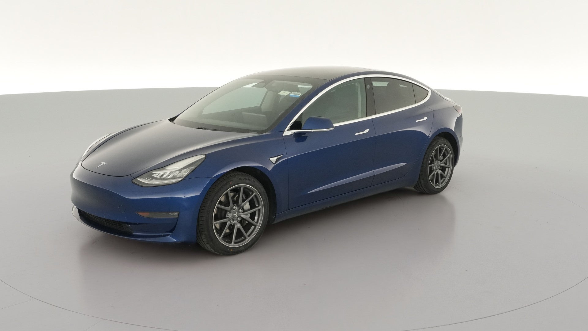 2020 Tesla Model 3 vehicle photo