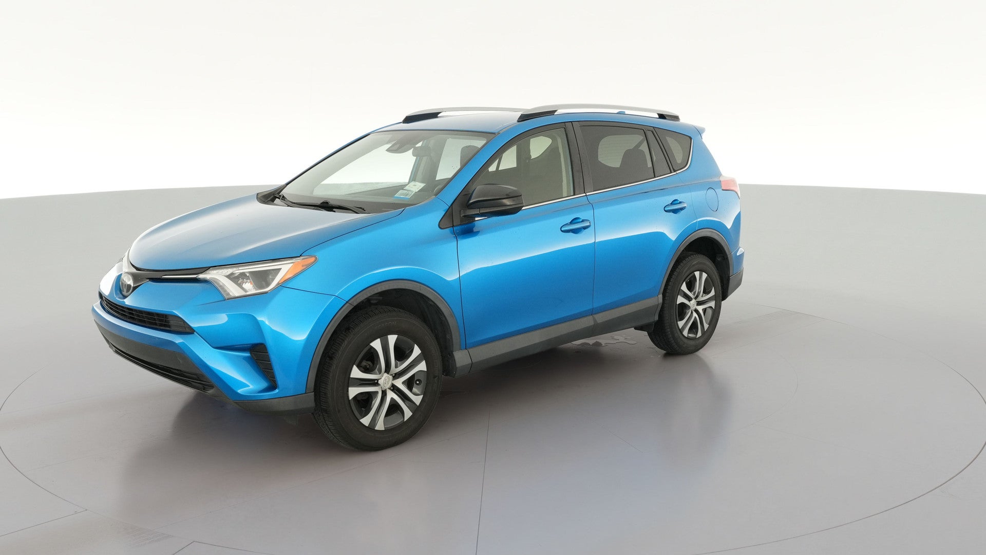 2018 Toyota RAV4 vehicle photo