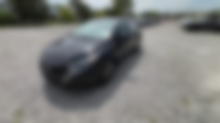 2025 Nissan Versa vehicle photo