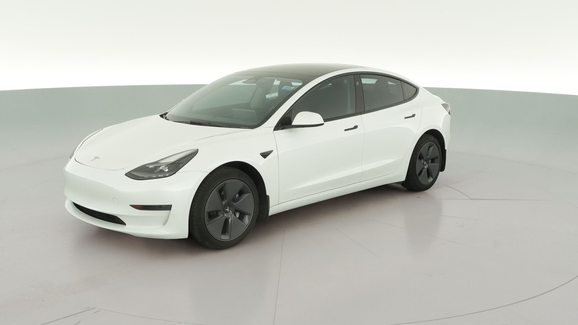 2023 Tesla Model 3 vehicle photo