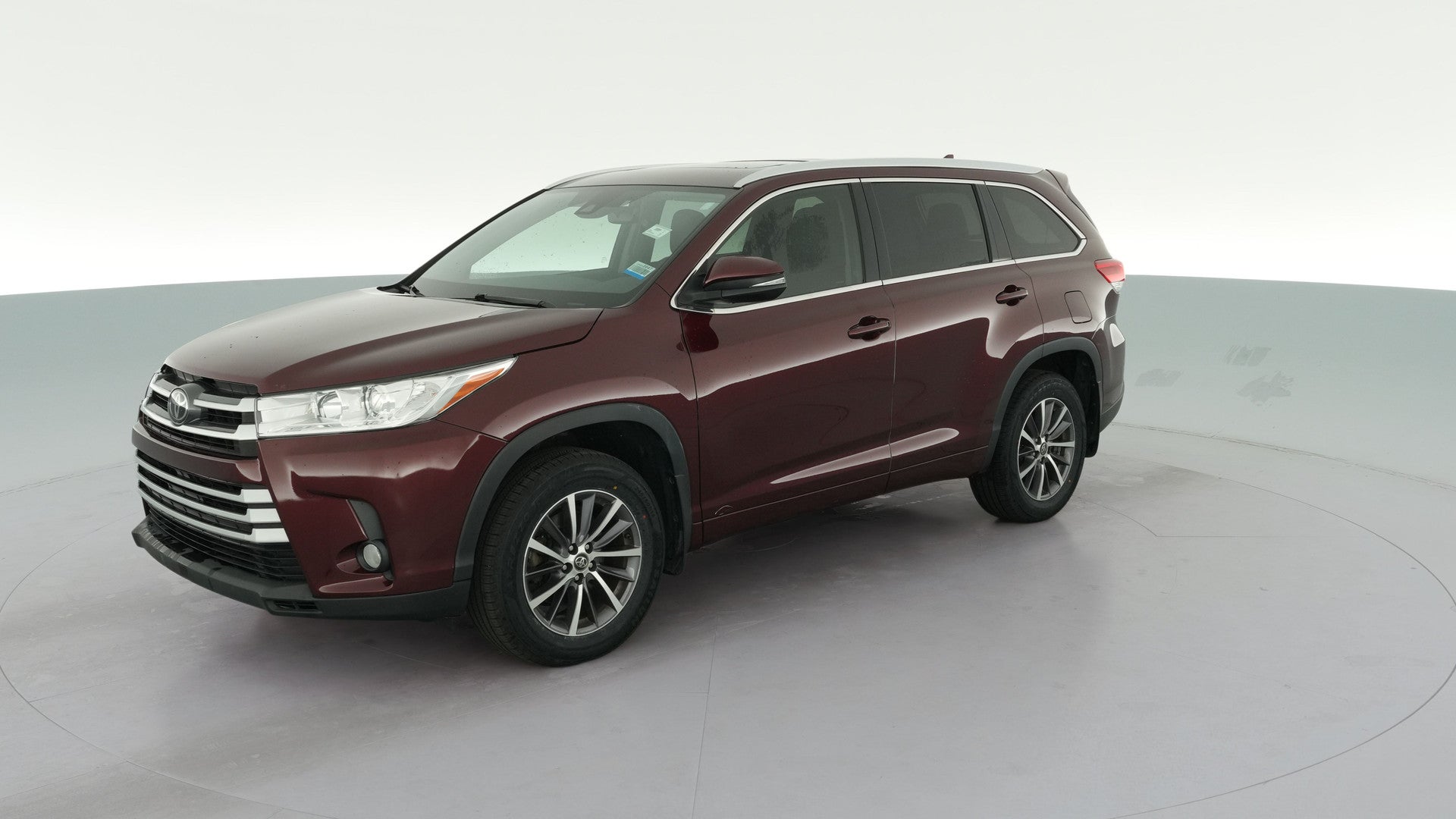 2017 Toyota Highlander vehicle photo