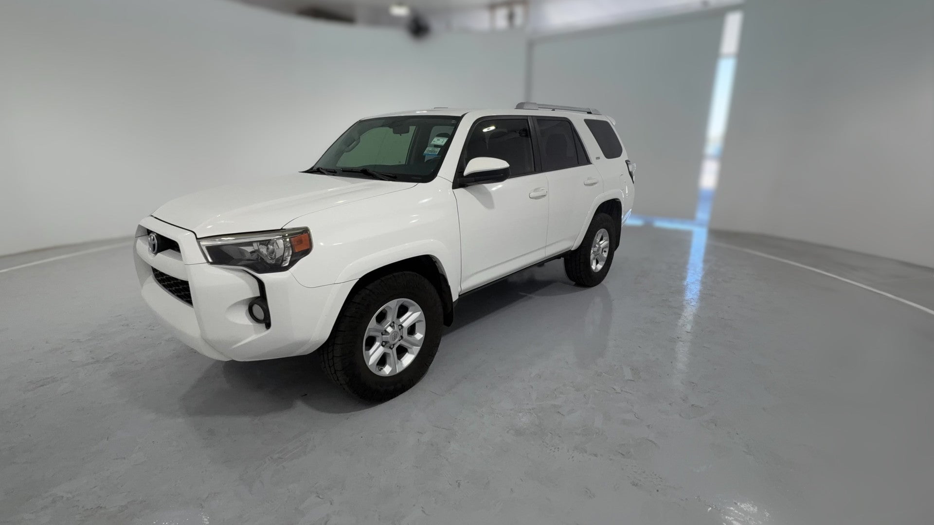 2018 Toyota 4Runner vehicle photo