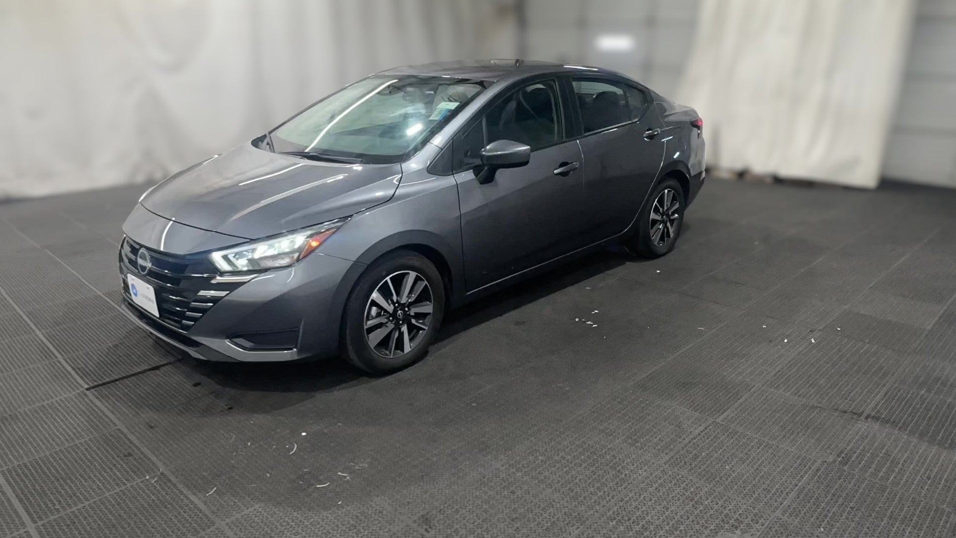 2025 Nissan Versa vehicle photo