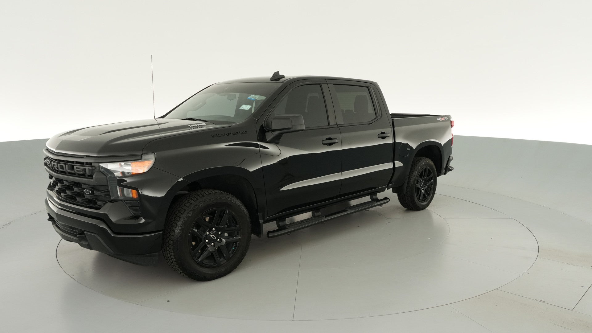 2024 Chevrolet Silverado 1500 Crew Cab vehicle photo