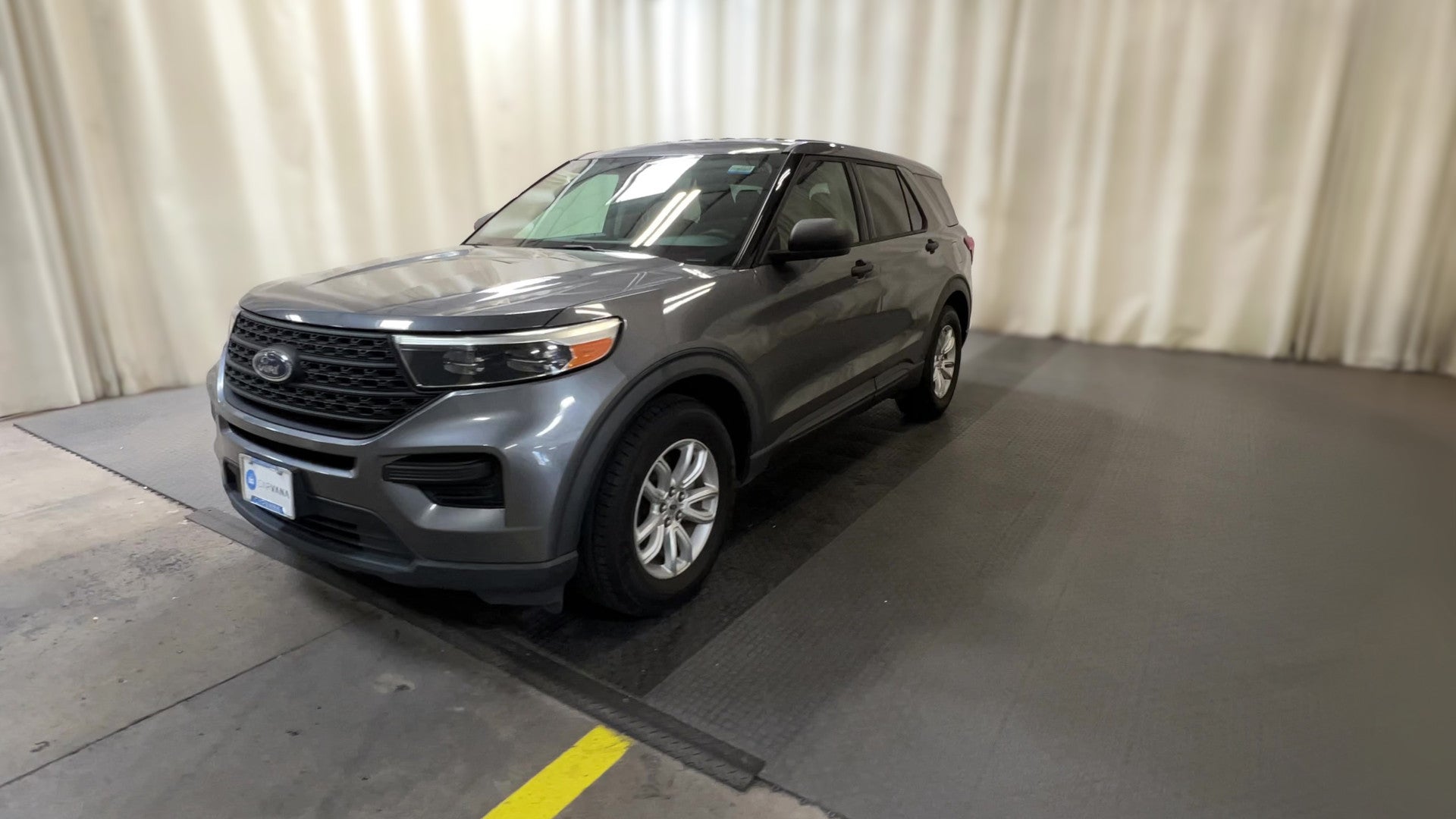 2021 Ford Explorer vehicle photo