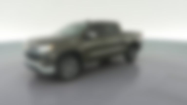 2024 Chevrolet Silverado 1500 Crew Cab vehicle photo