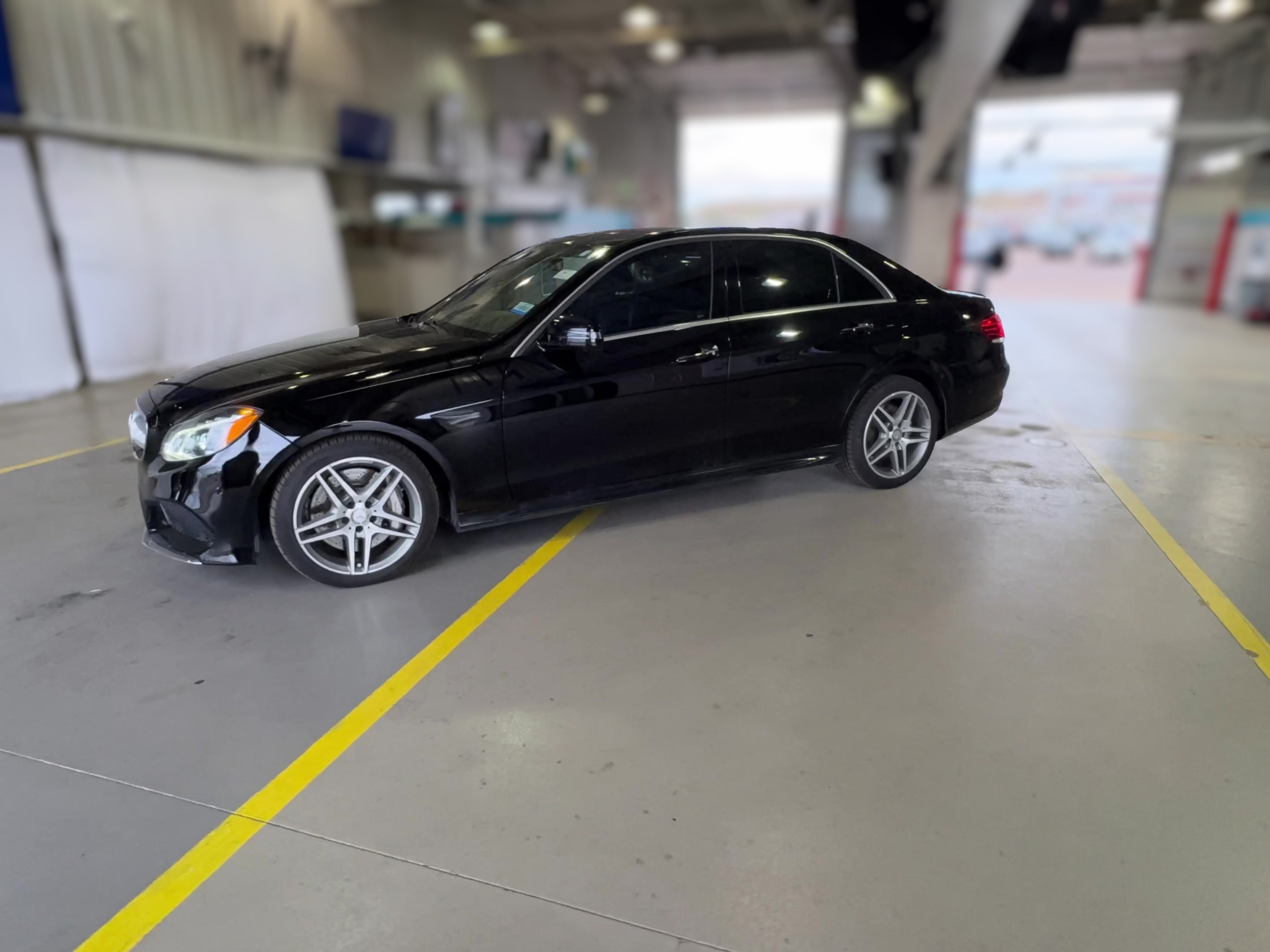 2014 Mercedes-Benz E-Class E550 Sport - Photo 32