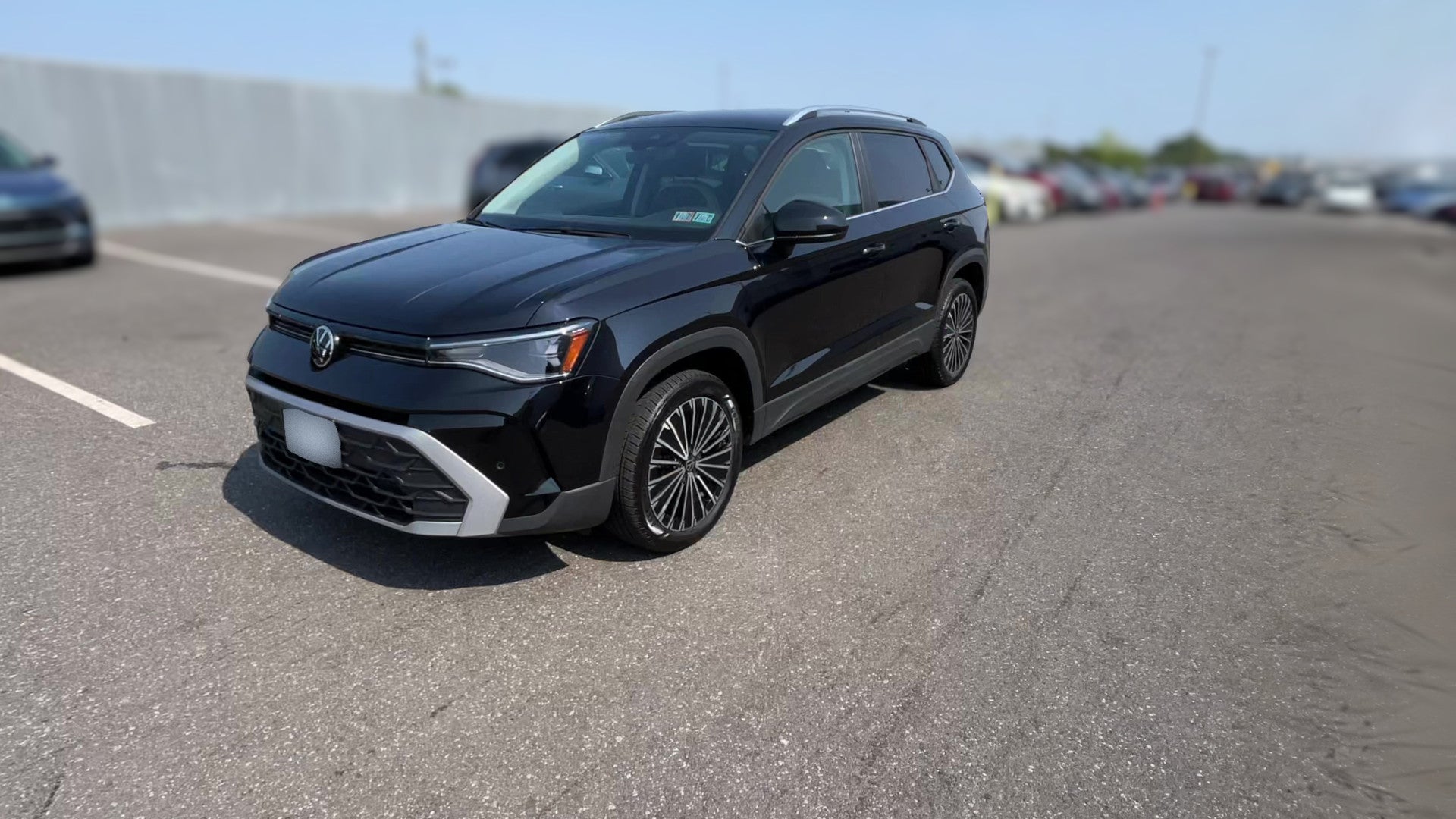 2026 Volkswagen Taos vehicle photo
