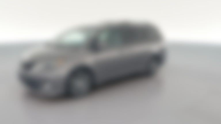 2015 Toyota Sienna vehicle photo