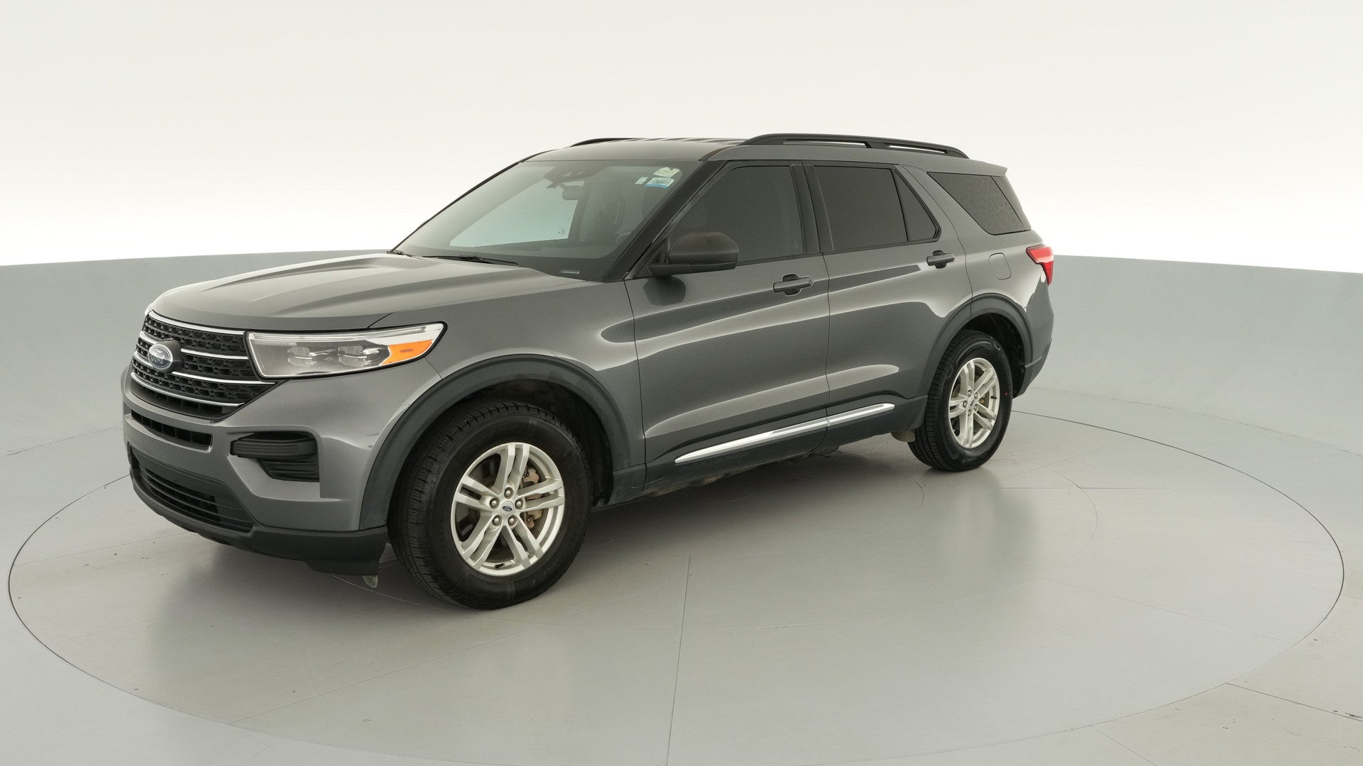 2022 Ford Explorer vehicle photo