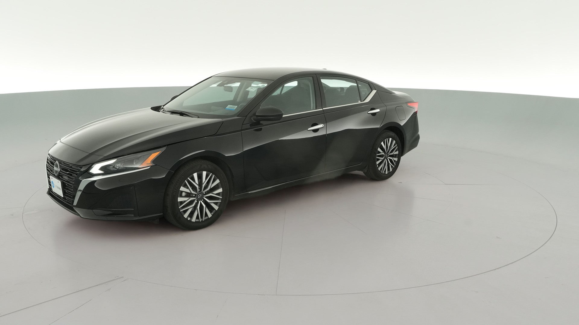 2025 Nissan Altima vehicle photo