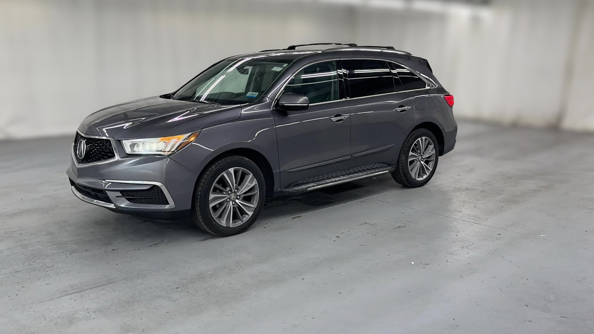 2018 Acura MDX vehicle photo