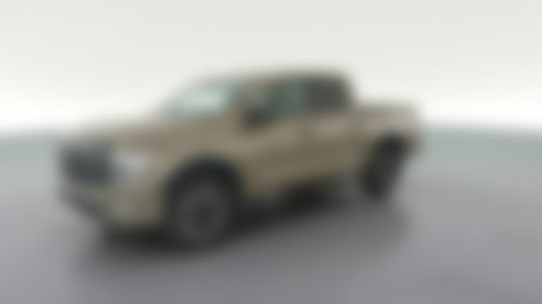 2021 Nissan Titan Crew Cab vehicle photo