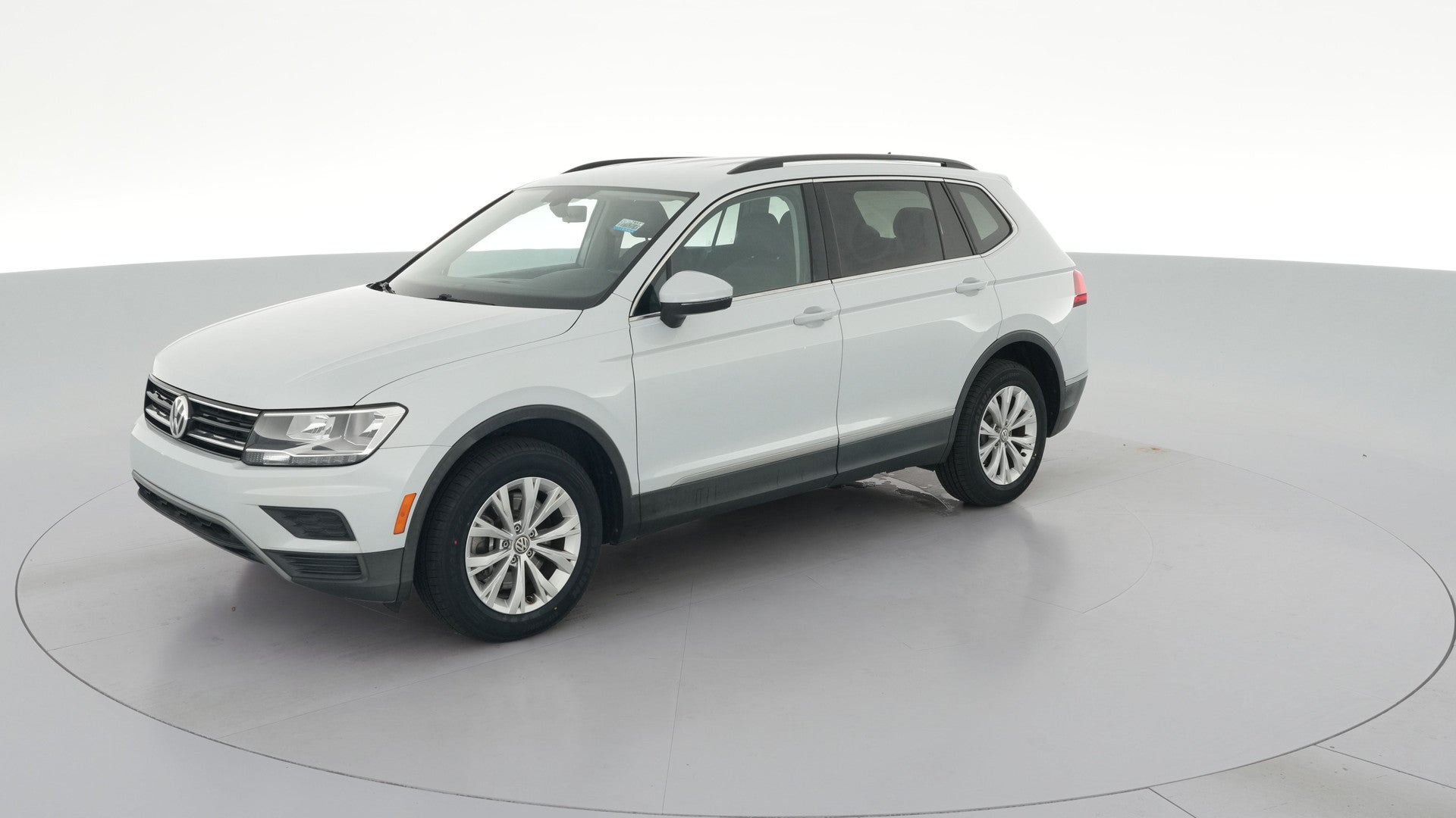 2018 Volkswagen Tiguan vehicle photo