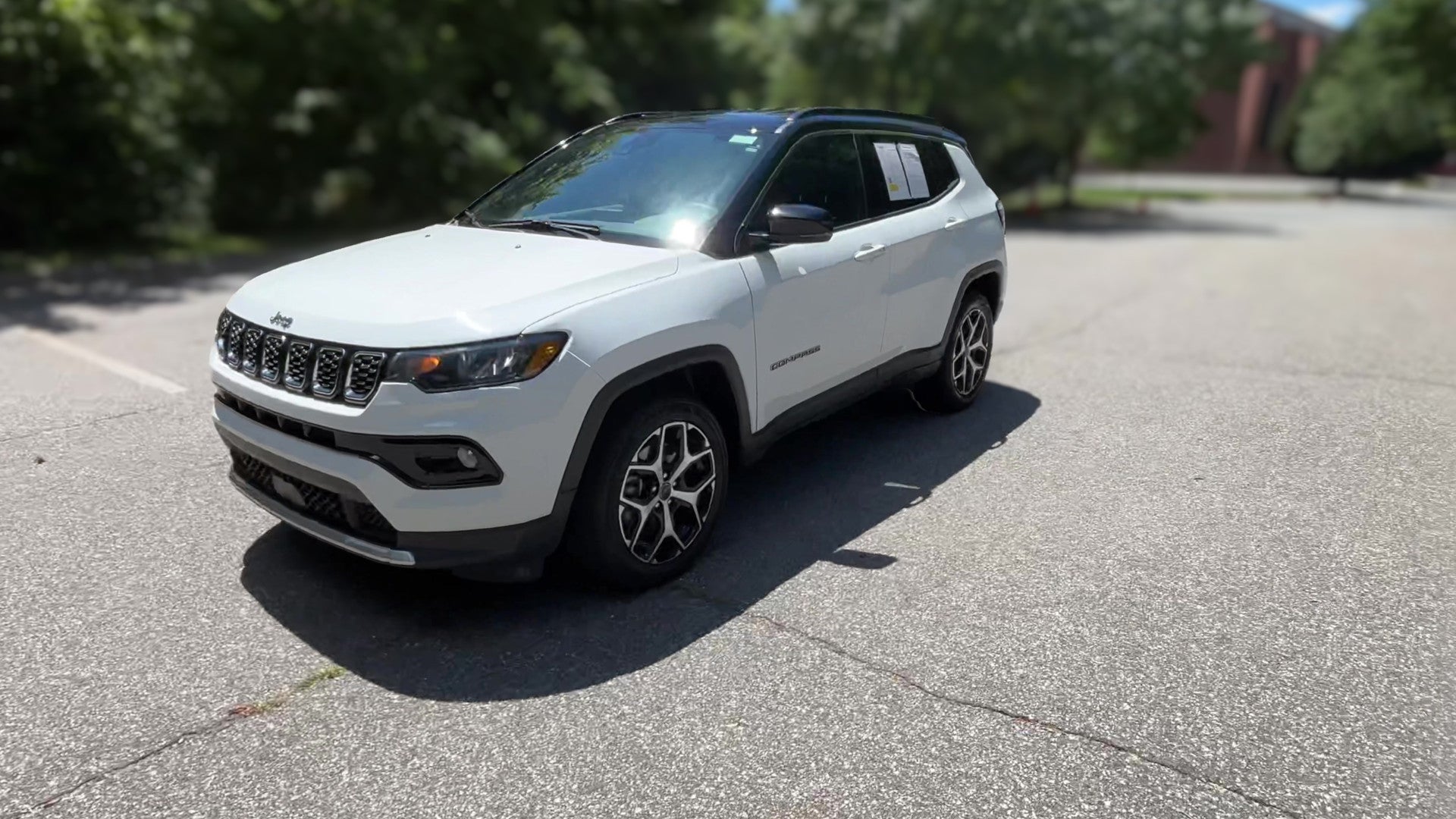 2025 Jeep Compass vehicle photo