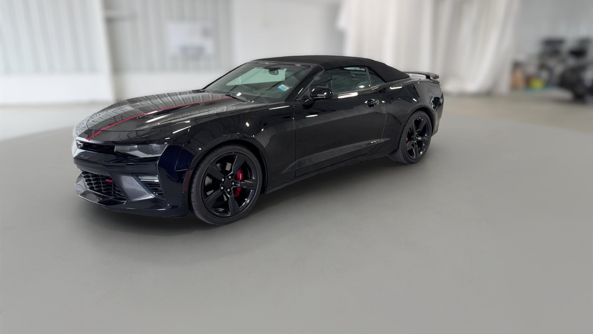 2017 Chevrolet Camaro vehicle photo
