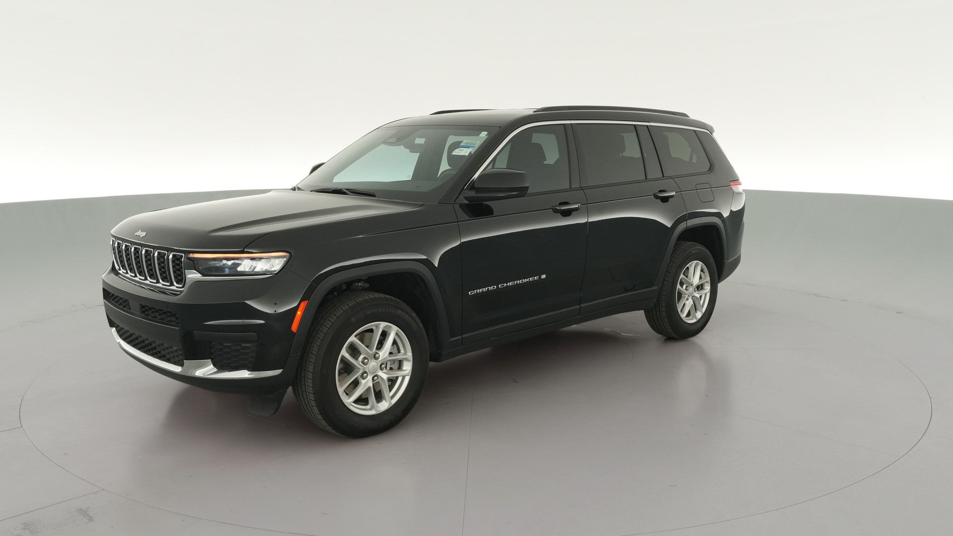 2025 Jeep Grand Cherokee L vehicle photo
