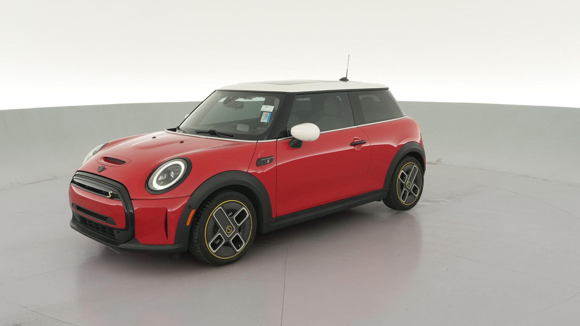 2022 MINI Hardtop 2 Door vehicle photo