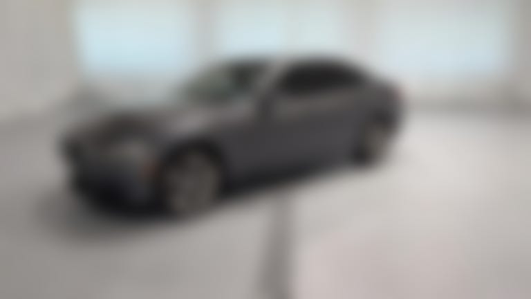 2018 BMW 3 Series vehicle photo
