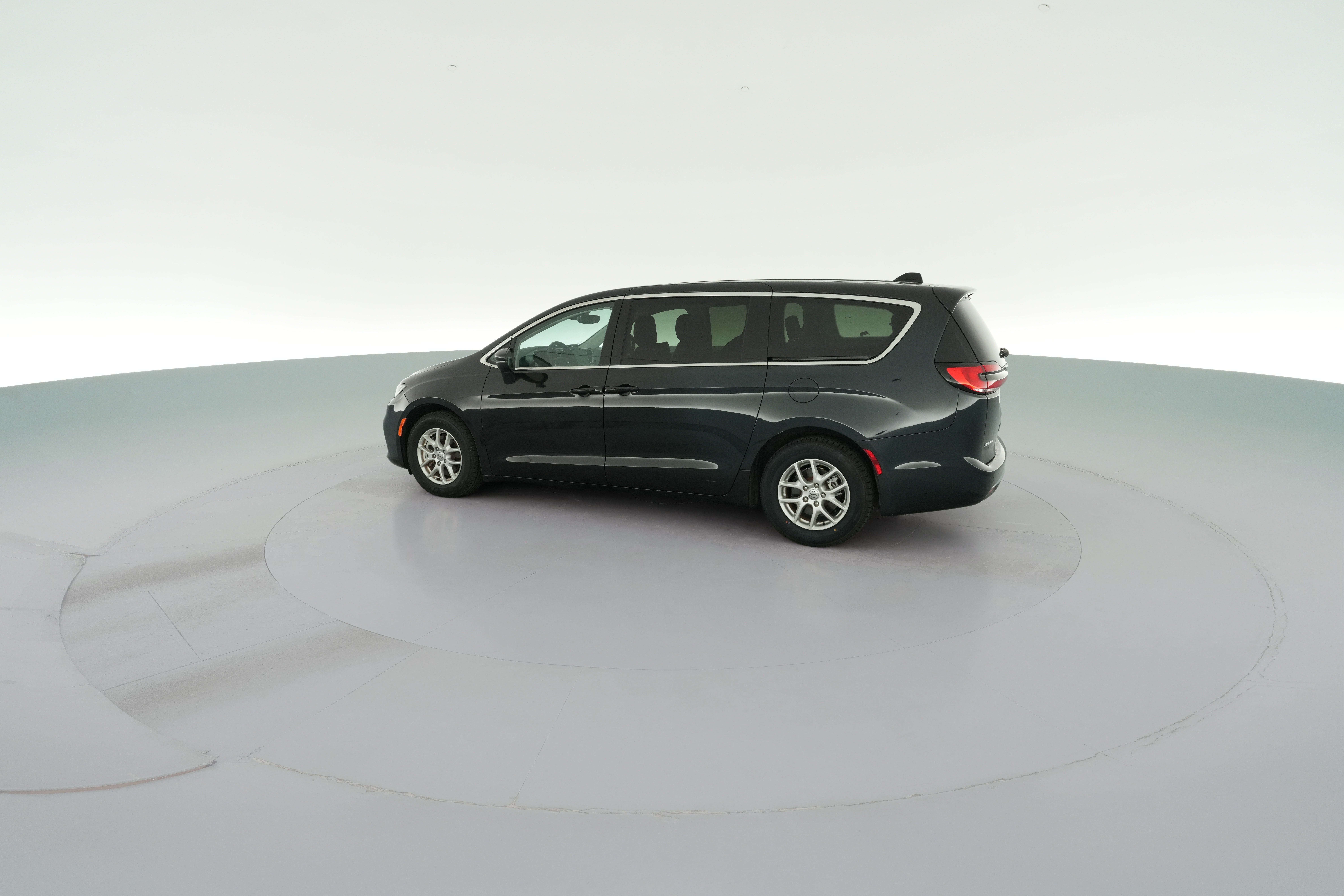 2023 Chrysler Pacifica Touring L - Photo 34